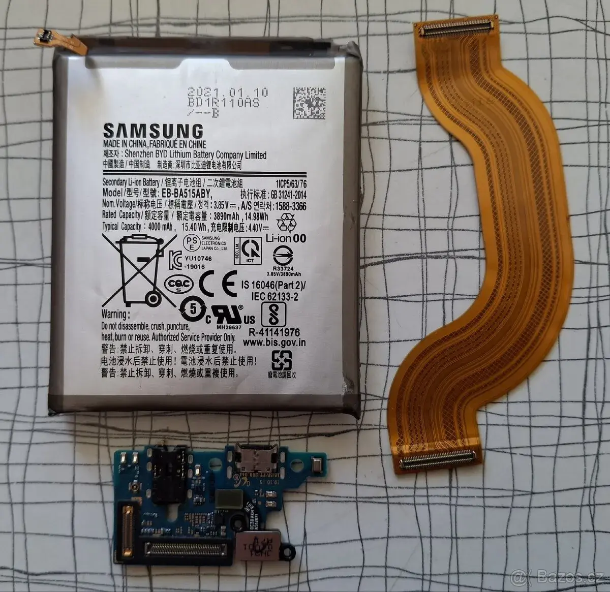 k Samsung A51 baterie, nabíjecí deska w flex kabel