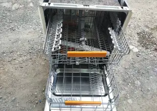FUNKCNI MYCKU ZN.ELECTROLUX---60CM---DOVEZU--