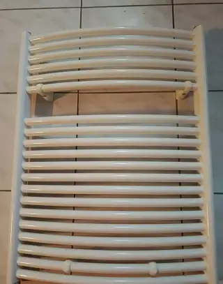 Koupelnový žebříkový radiátor 60x80 cm
