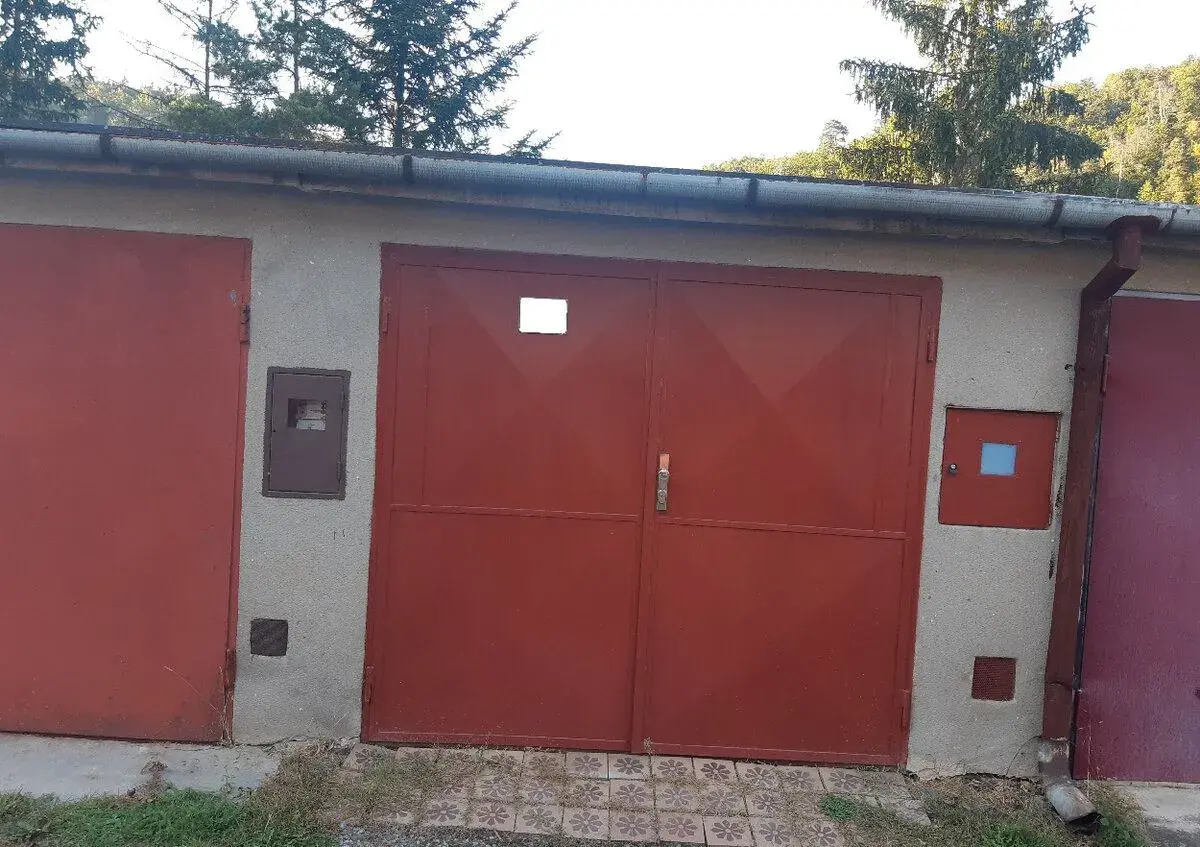 Pronájem garáže Adamov okres Blansko