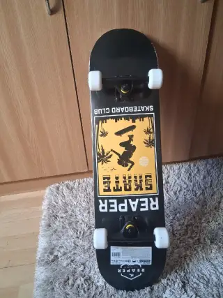 Skateboard SK8
