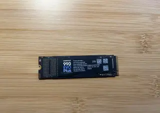 Samsung 990 EVO Plus 2TB (M.2 NVMe)