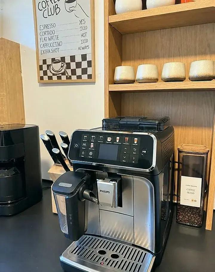 Philips 5500 Series LatteGo EP5547/90