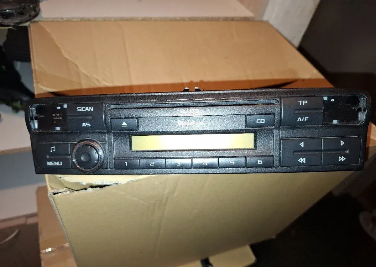 Autoradio Škoda Blues Octqvia 2 FL