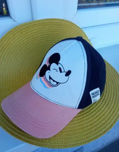 Dívčí čepice Mickey Mouse