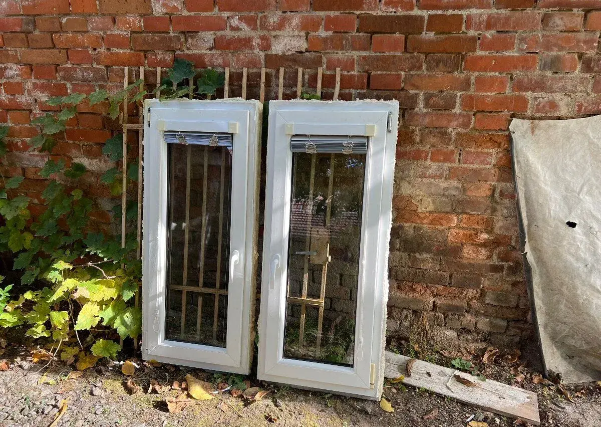 Plastové okno REHAU 56,5x132 +žaluzie