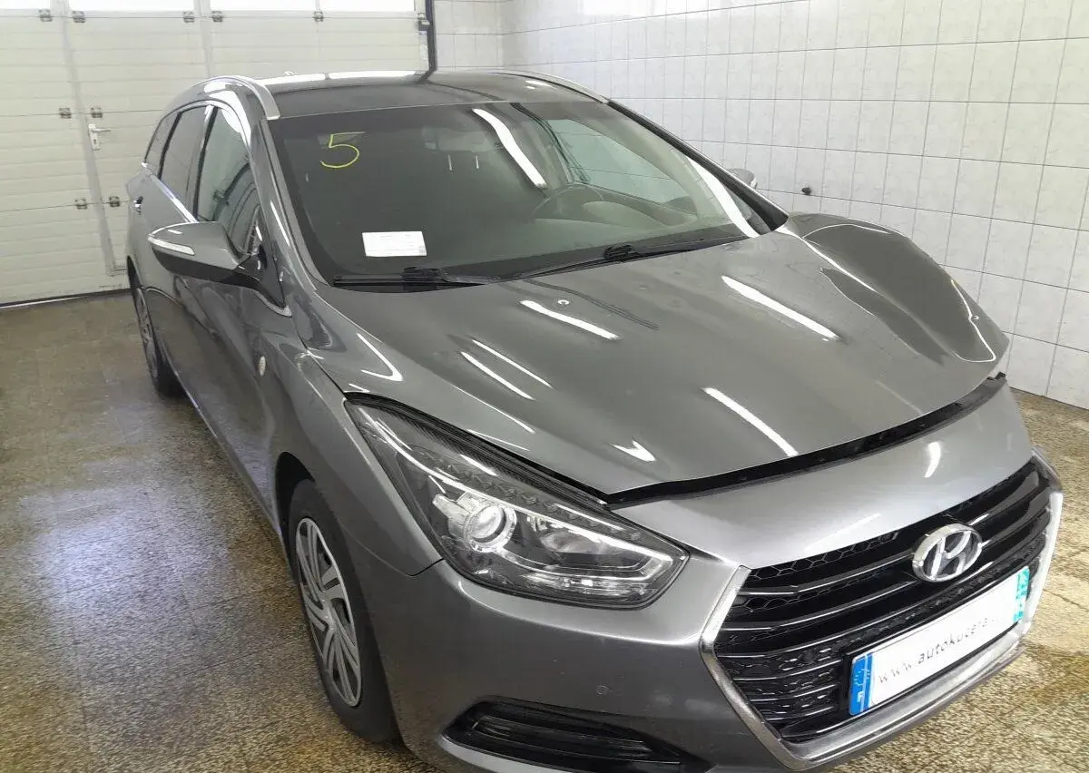 Hyundai i40 – 2015, 166 353 km