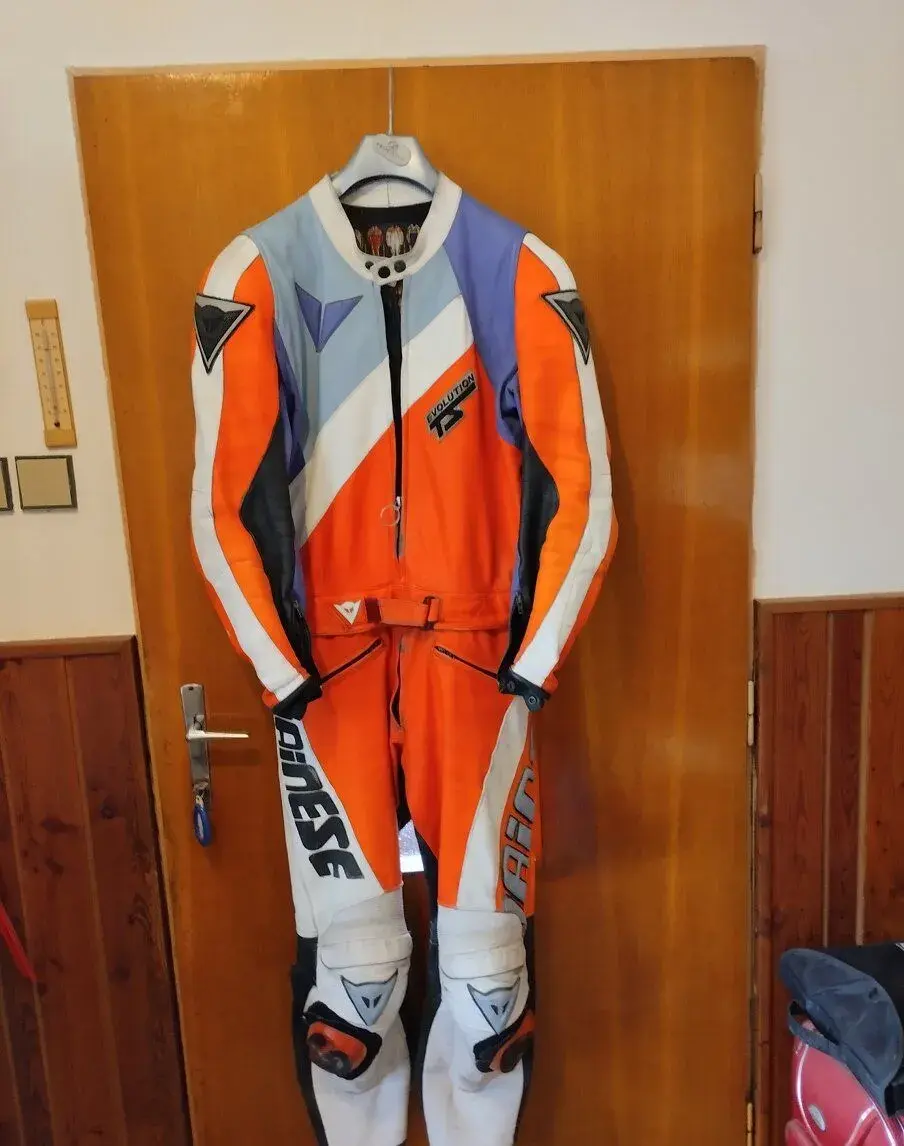 Dainese kombinezy