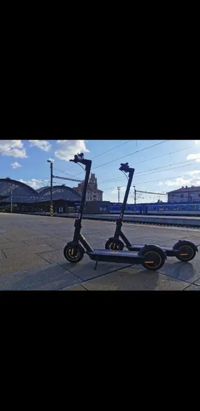 Ninebot max G30