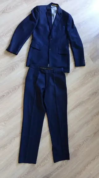 Pánský oblek Koutný