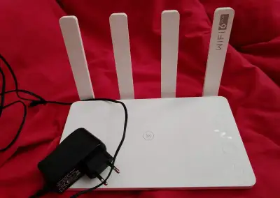 HONOR Router 3, WiFi 6 (WiFi ax) , 574 Mbps + 2402 Mbps