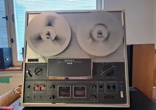 Kotoučový magnetofon SONY TC-366