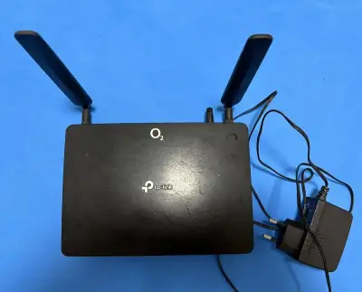 TP-Link Archer MR200