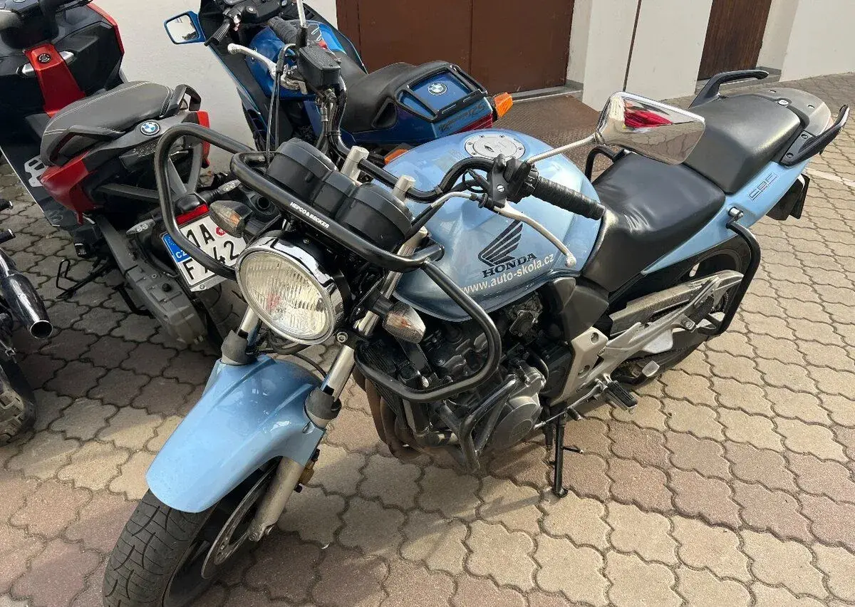 Honda CBF 600 N s ABS odpočet DPH