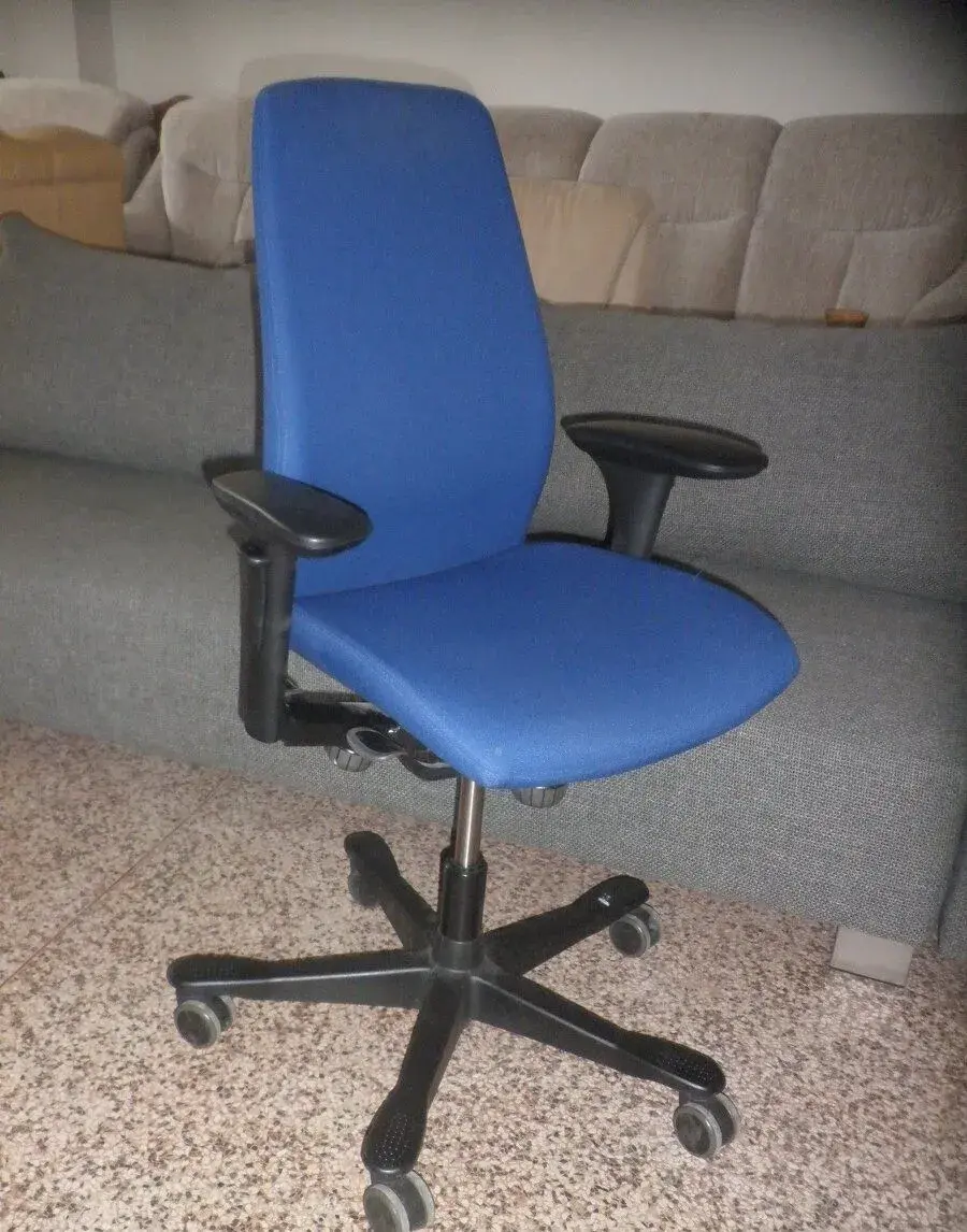 Kancelářská židle Kinnarps
