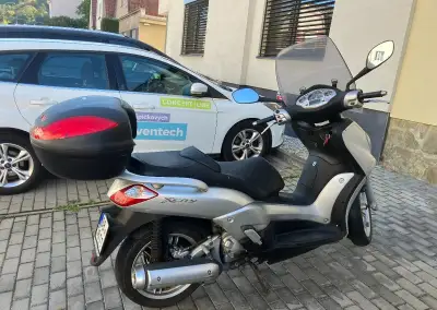 YAMAHA X-CITY 250