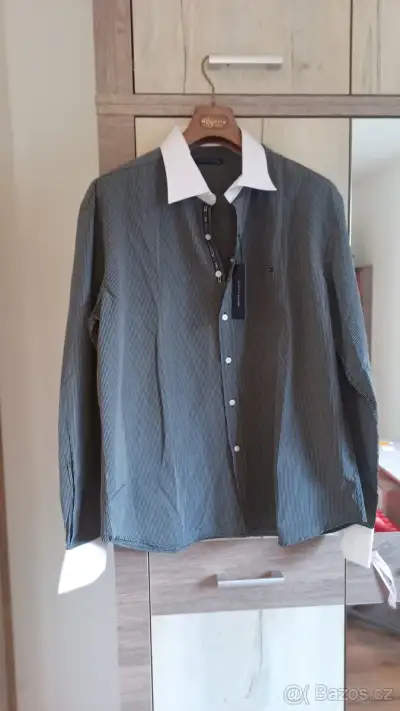 Košile velikost 6XL.