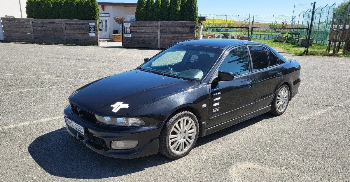Mitsubishi galant – 2002, 1 000 km