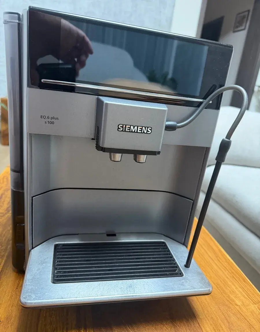 Kávovar Siemens EQ 6 Plus
