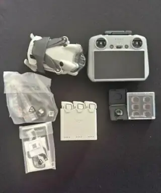 DronDJI Mini Pro 4