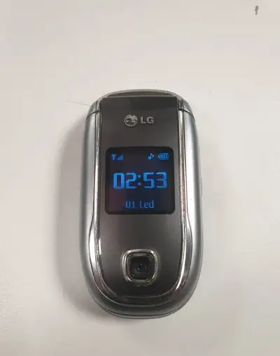 LG F2400