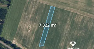Pole 7 322 m², Podíl 33 % o výměře 2 441 m²