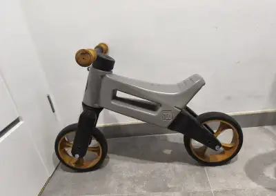 Odrážedlo Funny wheels