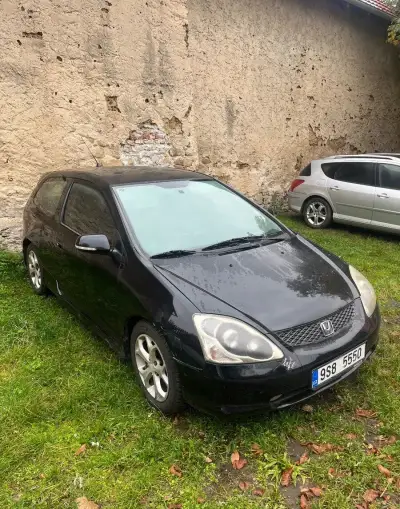 Honda Civic – 2027, 230 000 km