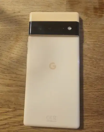 Pixel 6 Pro na náhradní díly