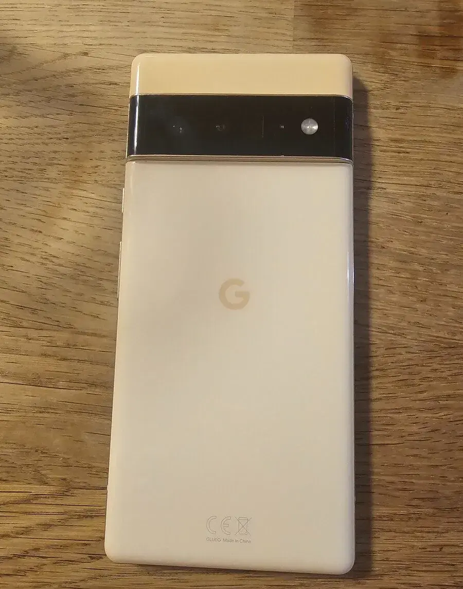 Pixel 6 Pro na náhradní díly