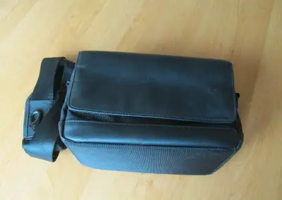 Brašna Canon 3x, Case Logic 2x na fotoaparát