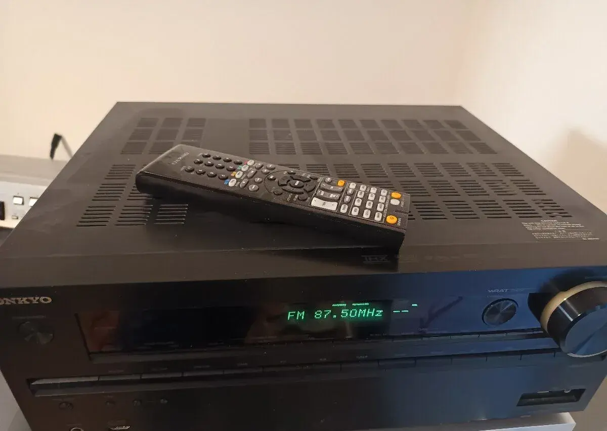 ONKYO TX-NR727 černý