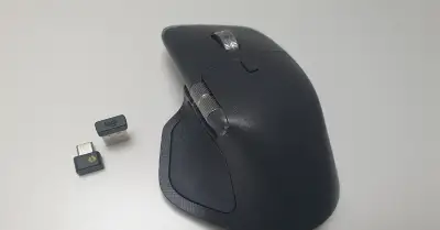 Logitech MX Master 4 – ergonomická myš + USB přijímač