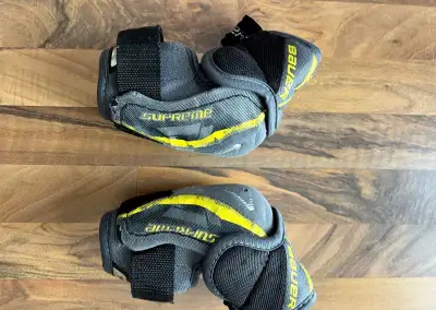 Bauer Supreme 150 loketní chrániče vel. Junior S
