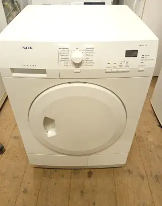 Sušička AEG