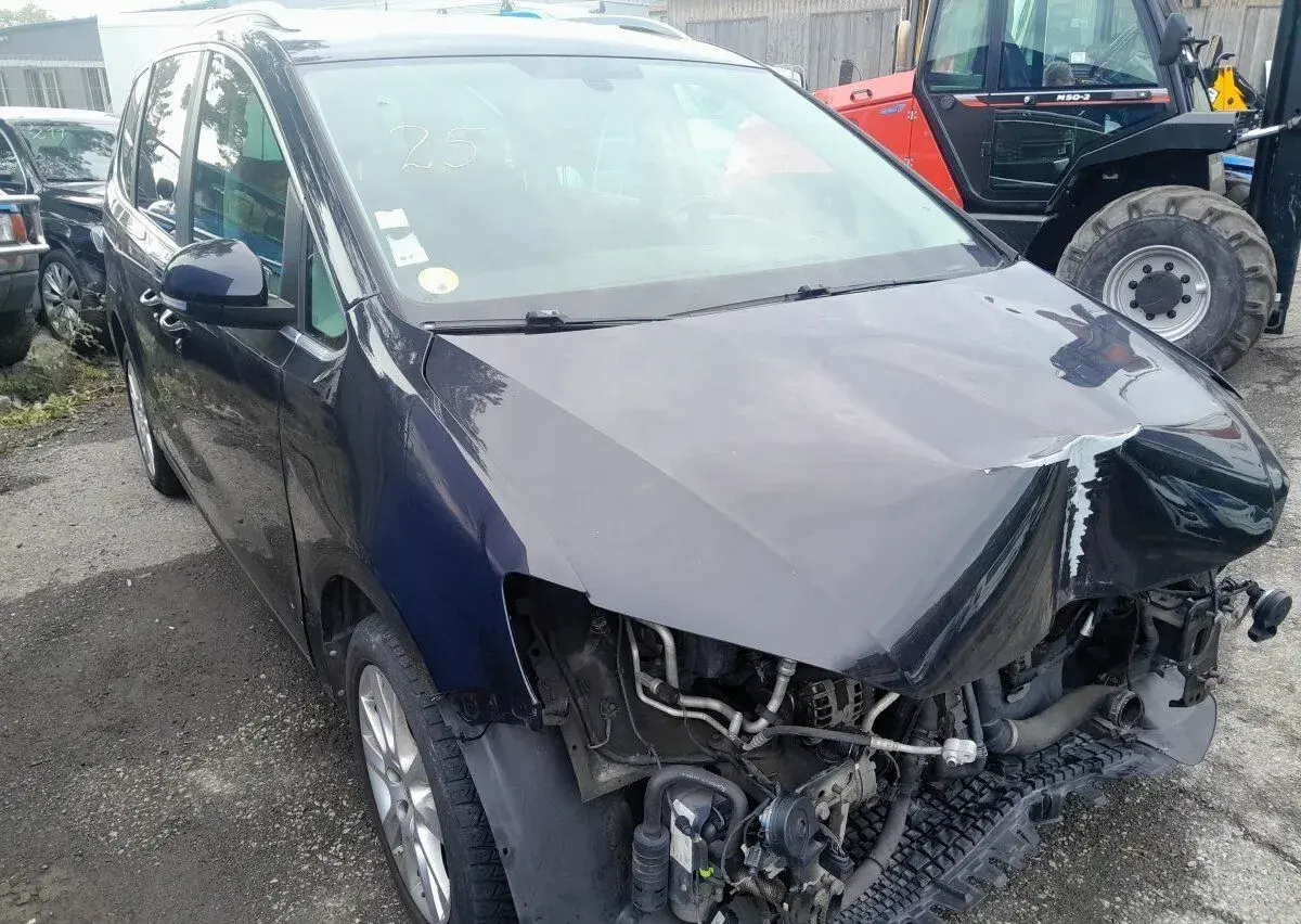 Seat Alhambra – 2013, 218 776 km