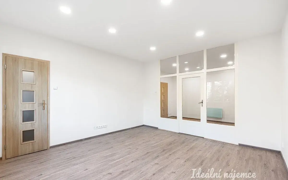 Pronájem bytu 2+kk, Patočkova, Břevnov, 19.990 Kč/měs, 41 m2