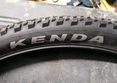 Plášť Kenda 29"