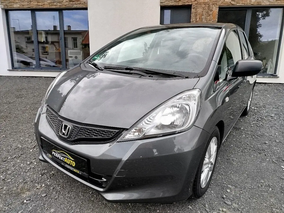 Honda JAZZ – 2015, 162 727 km