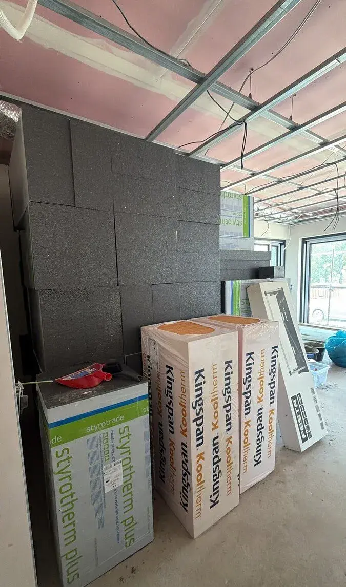 Fasadní Šedý polystyren Styrotherm Plus 70, 250 mm cca 40m2
