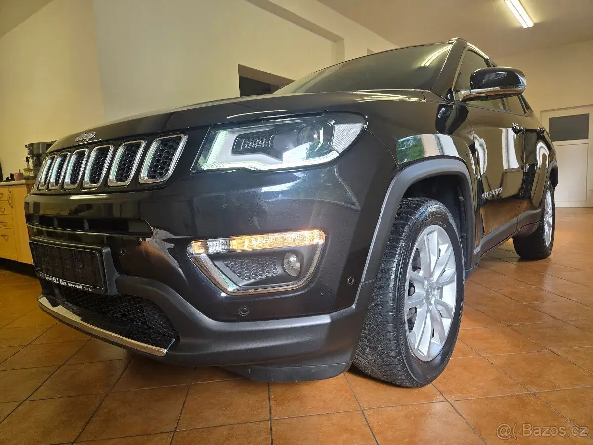 Jeep Compass – 2020, 67 000 km