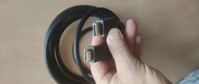Sada obrazových kabelů HDMI a DisplayPort