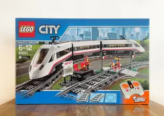 nové Lego City 60051 Vysokorychlostní osobní vlak