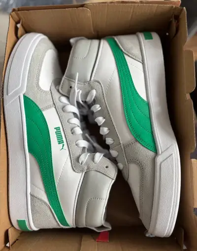Nove kotnikove tenisky Puma 44,5