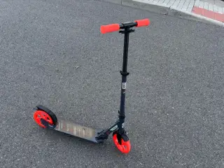 Oxelo koloběžka Mid 7