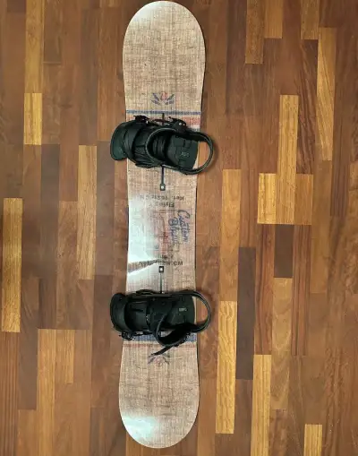Snowboard Burton Custom Blend + vázání Malavita