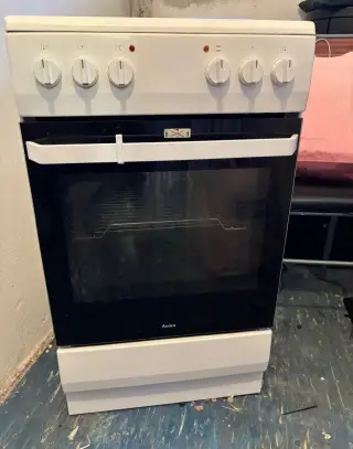 Sklokeramický sporák Amica