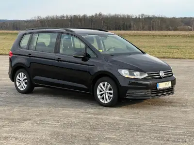 Touran DSG 2.0TDI DPH 2016 STAV