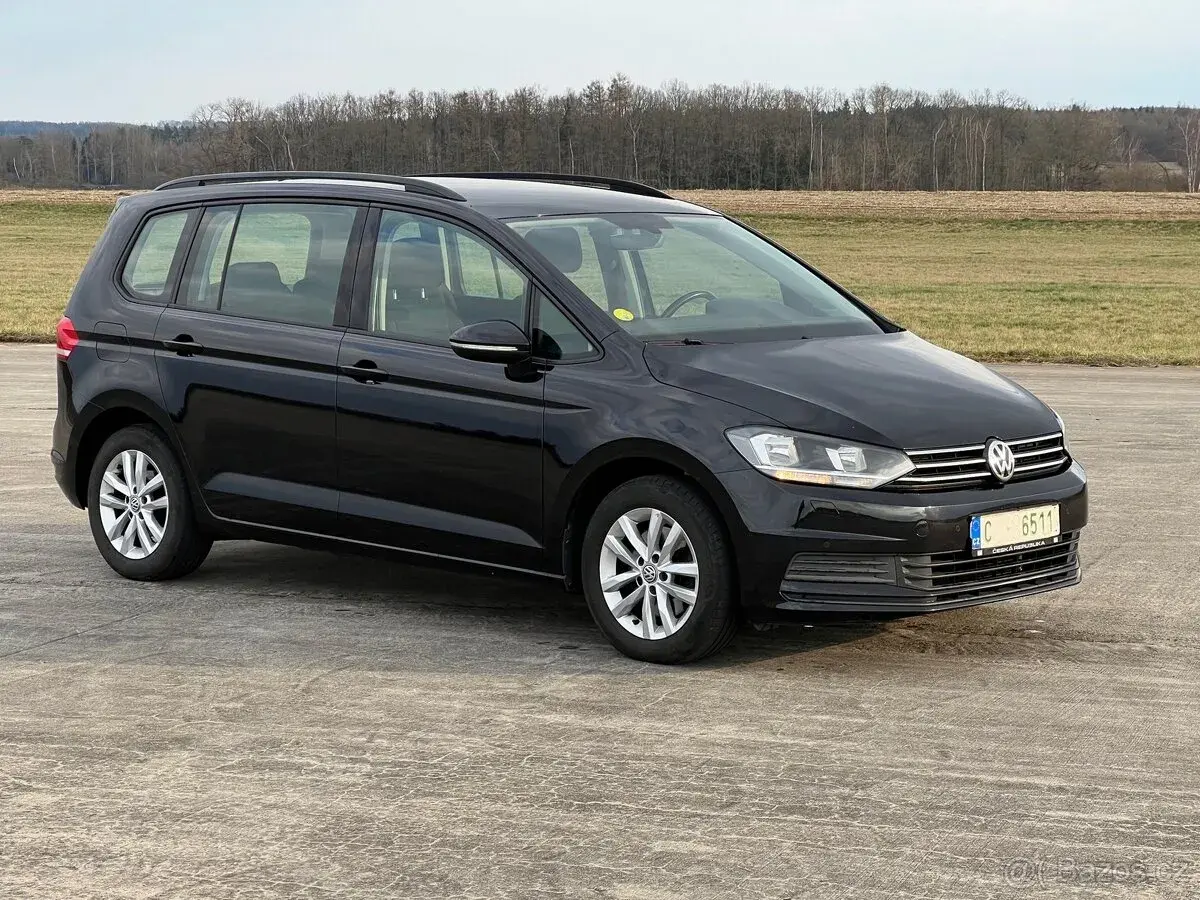 Touran DSG 2.0TDI DPH 2016 STAV