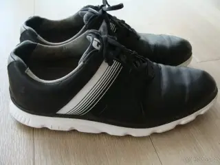 Pánské golfové boty zn. Adidas a FootJoy